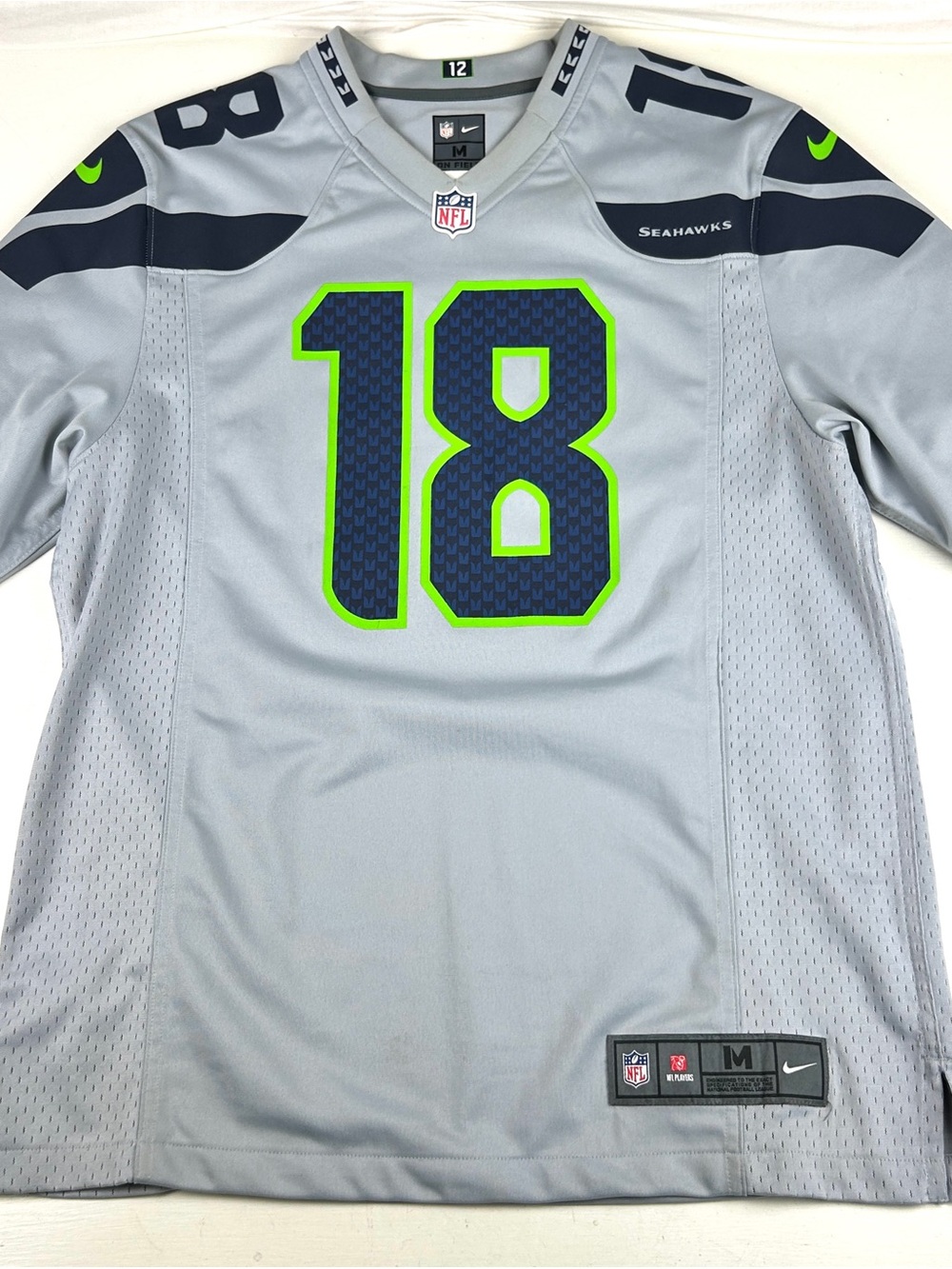 Nike On Field NFL Seattle Seahawks Sidney Rice #18 Gray Jersey M